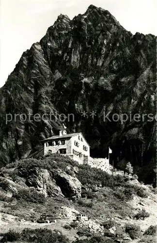 AK / Ansichtskarte Klosters_GR Berghaus Vereina mit Ungeheuerhorn Klosters_GR