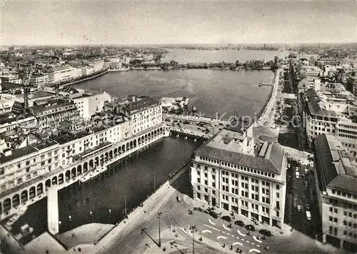 AK / Ansichtskarte Hamburg Die drei Alsterbecken Fliegeraufnahme Hamburg