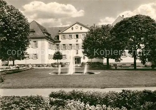 AK / Ansichtskarte Bad_Bertrich Kurgarten Brunnen Bad_Bertrich