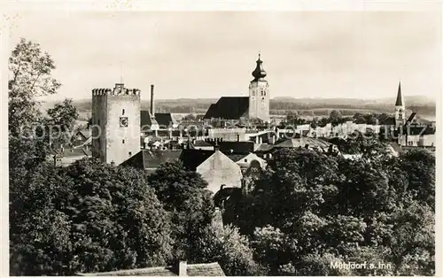 AK / Ansichtskarte Muehldorf_Inn Ortsansicht mit Kirche Muehldorf Inn