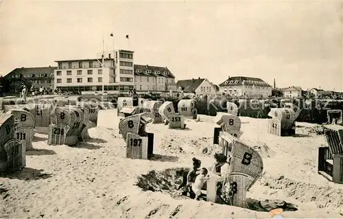 AK / Ansichtskarte Duhnen_Nordsee Strand mit Hotels Duhnen Nordsee