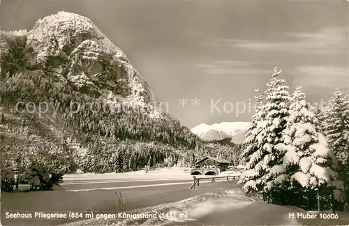 AK / Ansichtskarte Garmisch Partenkirchen Seehaus Pflegersee gegen Koenigsstand Winterlandschaft Alpen Garmisch Partenkirchen