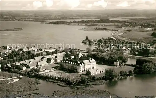 AK / Ansichtskarte Schleswig_Holstein Schloss Fliegeraufnahme Schleswig_Holstein