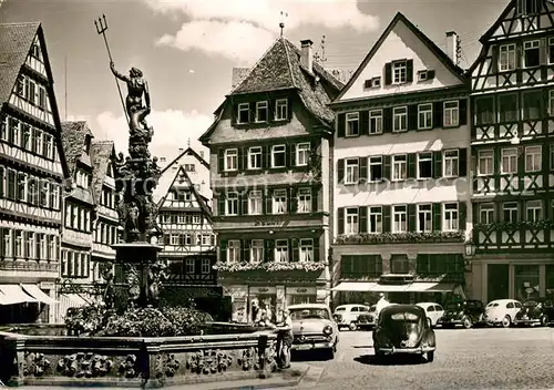 AK / Ansichtskarte Tuebingen Marktplatz Fachwerk VW Kaefer Tuebingen
