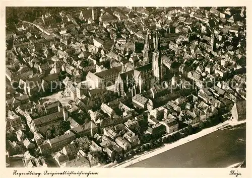 AK / Ansichtskarte Regensburg Fliegeraufnahme Regensburg