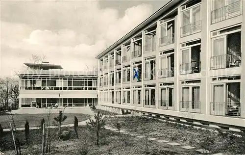 AK / Ansichtskarte Oerlinghausen Altenwohnheim Frauen Kneipp Kurheim Muellerburg Oerlinghausen