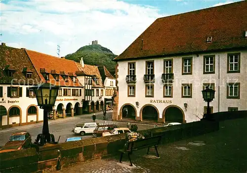 AK / Ansichtskarte Annweiler_Trifels Rathaus Marktplatz Annweiler_Trifels