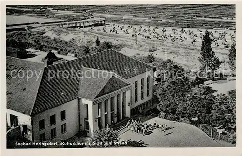AK / Ansichtskarte Heringsdorf_Ostseebad_Usedom Kulturhaus mit Sicht zum Strand Heringsdorf_Ostseebad