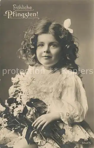 AK / Ansichtskarte Pfingsten_Pentecost_Pentecote Kind Maedchen Blumen Foto SLJFF Nr. 5512 5 