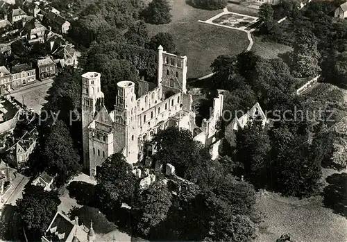 AK / Ansichtskarte Jumieges Les Ruines de lAbbaye Vue aerienne Jumieges