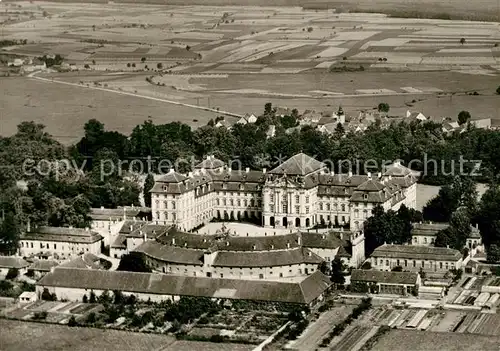 AK / Ansichtskarte Pommersfelden Schloss Weissenstein Fliegeraufnahme Pommersfelden