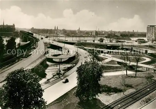 AK / Ansichtskarte Mannheim Auffahrt zur Rheinbruecke Eisenbahn Mannheim