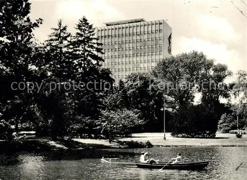 AK / Ansichtskarte Karlsruhe_Baden Karlsruher Lebensversicherung Gebaeude Stadtgartensee Bootfahren Karlsruhe_Baden