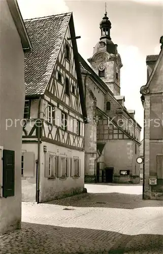 AK / Ansichtskarte Hersbruck Altstadt Gasse Fachwerkhaus Evangelische Stadtkirche Hersbruck