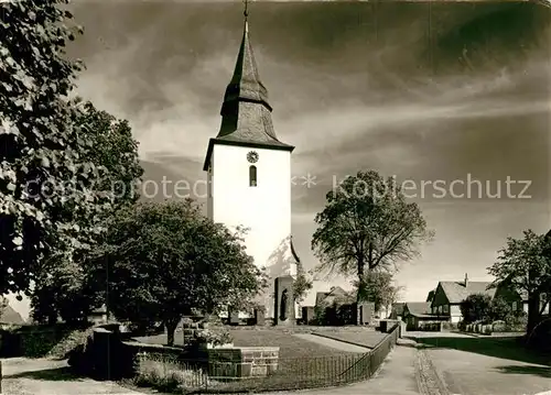AK / Ansichtskarte Winterberg_Hochsauerland Katholische Pfarrkirche Winterberg_Hochsauerland