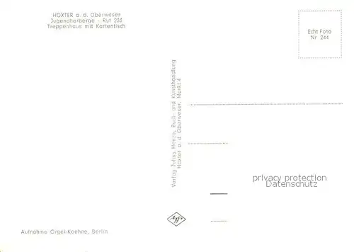 AK / Ansichtskarte Hoexter_Weser Jugendherberge Treppenhaus mit Kartentisch Hoexter Weser