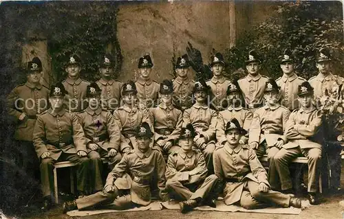 AK / Ansichtskarte 013_Regiment_JaegRzPf_013_Jaeger_zu_Pferde_Dresden_Elbe Gruppenfoto 