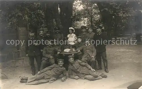AK / Ansichtskarte Militaria_Deutschland_WK1 Lazarett Erfurt Rotes Kreuz Foto 