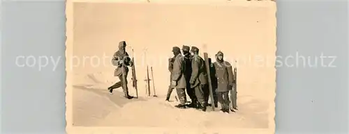 AK / Ansichtskarte Militaria_Deutschland_WK2 Gebirgsjaeger Foto 9x6 cm  