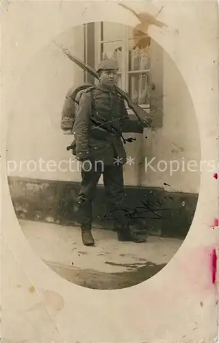 AK / Ansichtskarte Militaria_Deutschland_WK1 Pickelhaube Gewehr Bajonette 