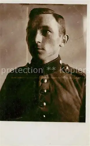 AK / Ansichtskarte Militaria_Deutschland_WK1 Gera Uniform 