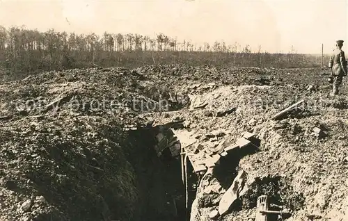 AK / Ansichtskarte Militaria_Deutschland_WK1 Schuetzengraben 