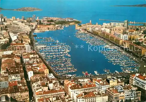 AK / Ansichtskarte Marseille_Bouches du Rhone Vue generale aerienne du Vieux Port Marseille