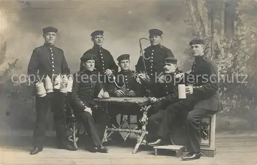 AK / Ansichtskarte 124_Regiment_IR_124_Infanterie_Weingarten Gruppenfoto Bierkruege 