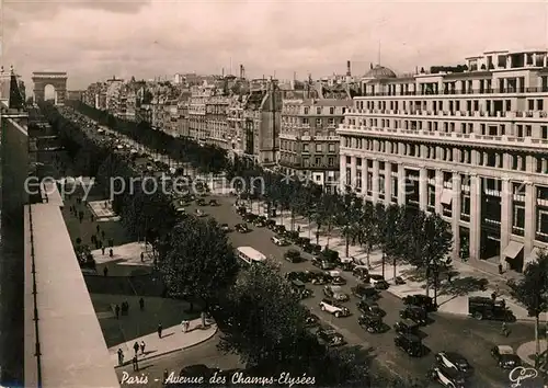 AK / Ansichtskarte Paris Avenue des Champs Elysees Paris