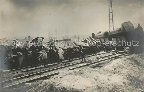 AK / Ansichtskarte Belgien Entgleister Zug Belgien