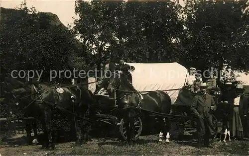 AK / Ansichtskarte 086_Regiment_FR_086_Fuesilier_Flensburg Pferdegespann Referenz Pefrde Schild "Adolf Bruhn" 
