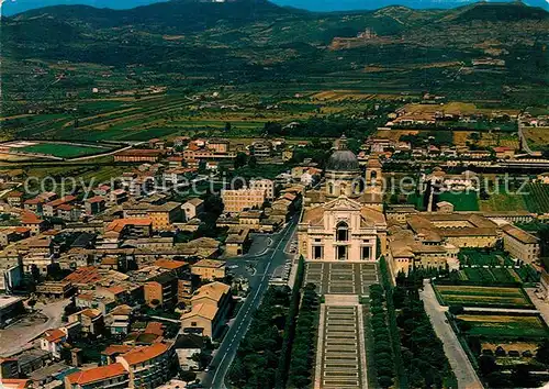 AK / Ansichtskarte Assisi_Umbria Veduta aerea della Basilica Patriarcale di Santa Maria Assisi Umbria