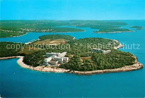 AK / Ansichtskarte Pula_Kroatien Poluotok Verudela Hoteli Brioni i Park Fliegeraufnahme 