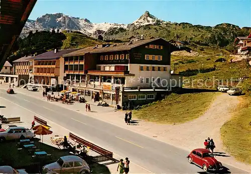 AK / Ansichtskarte Obertauern Ortspartie mit Radstaetter Tauern und Seekarspitze Obertauern