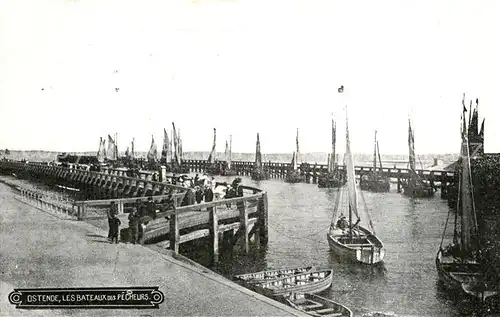AK / Ansichtskarte Ostende_Oostende Les Bateaux des Pecheurs 