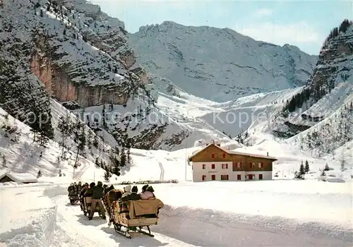 AK / Ansichtskarte San_Vigilio_di_Marebbe Rifugio Pederue Col Becchei Pferdeschlitten Winterlandschaft Dolomiten San_Vigilio_Di_Marebbe