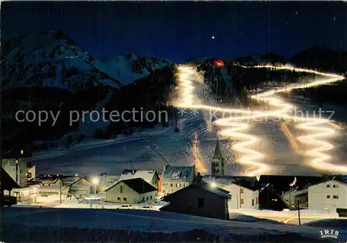 AK / Ansichtskarte Montgenevre Descente aux flambeaux Montgenevre