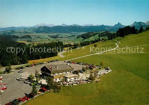 AK / Ansichtskarte Oberaegeri Restaurant Raten Landschaftspanorama Alpen Fliegeraufnahme Oberaegeri