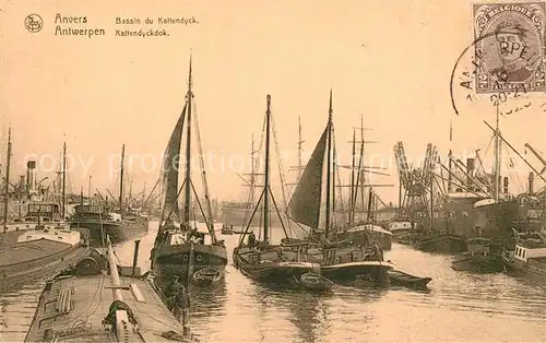 AK / Ansichtskarte Anvers_Antwerpen Bassin du Kattendyck Bateaux Anvers Antwerpen