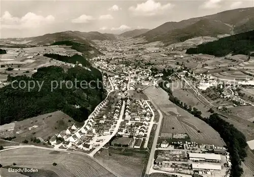 AK / Ansichtskarte Elzach Fliegeraufnahme Elzach