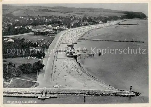 AK / Ansichtskarte Travemuende_Ostseebad Fliegeraufnahme Travemuende_Ostseebad