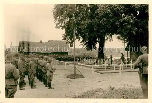 AK / Ansichtskarte Kossiw_Kossje_Ukraine Feldgedenkfeier 