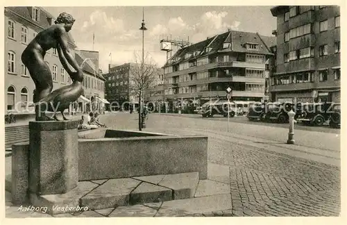 AK / Ansichtskarte Aalborg Vesterbro Statue  Aalborg