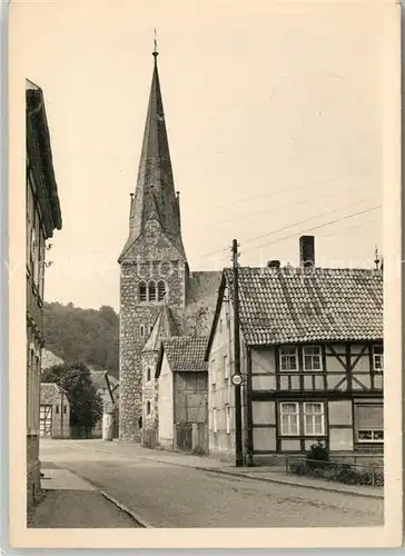 AK / Ansichtskarte Niedersachswerfen Kirche Fachwerkhaus Niedersachswerfen