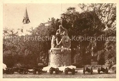 AK / Ansichtskarte Marienlyst Statue i Parken Holger Danskes Marienlyst
