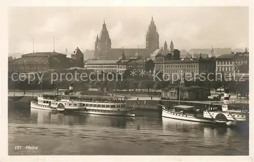 AK / Ansichtskarte Mainz_Rhein Stadtbild mit Dom und Stadthalle Dampfer Anleger Nr. 151 Rheingold Serie Mainz Rhein