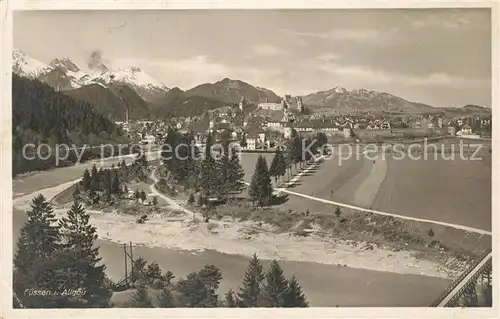 AK / Ansichtskarte Fuessen_Allgaeu Panorama mit Schloss Fuessen Allgaeu