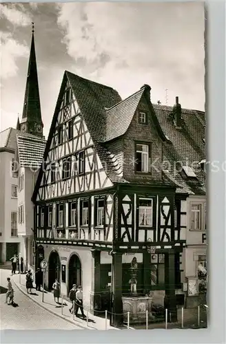 AK / Ansichtskarte Alzey Fischmarkt Deutsches Haus Fachwerkhaus Voelkerbrunnen Alzey