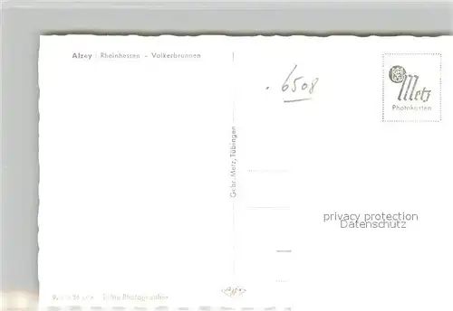 AK / Ansichtskarte Alzey Voelkerbrunnen am Deutschen Haus Alzey