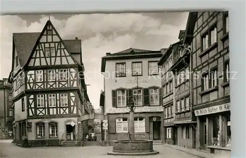 AK / Ansichtskarte Mainz_Rhein Kirschgarten Brunnen Fachwerkhaeuser Altstadt Mainz Rhein